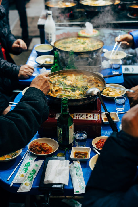 People sharing an meal with Algee's edible seaweed kelp