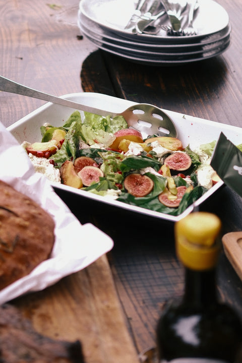 Kelp absorbs nutrients to deliver vitamins and minerals.